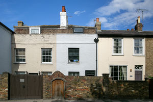 Parkside, Hampton Court Road, East Molesey- click for photo gallery